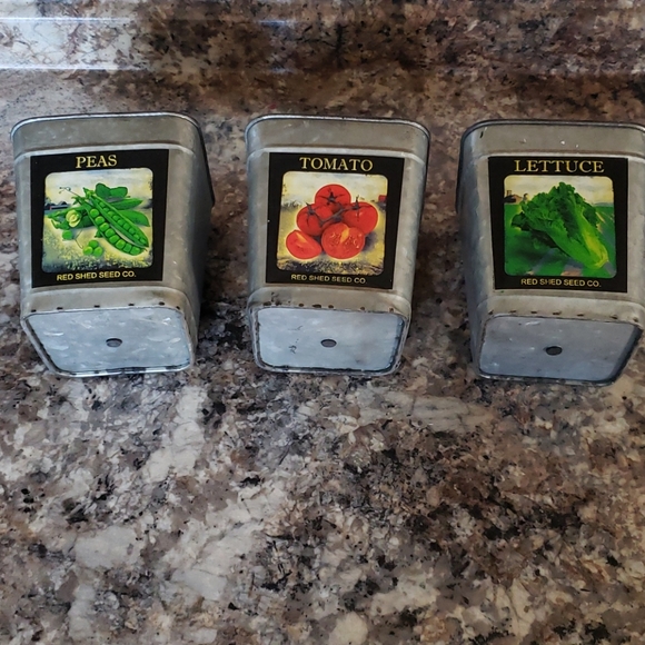 Metal planters set of three - Picture 8 of 9